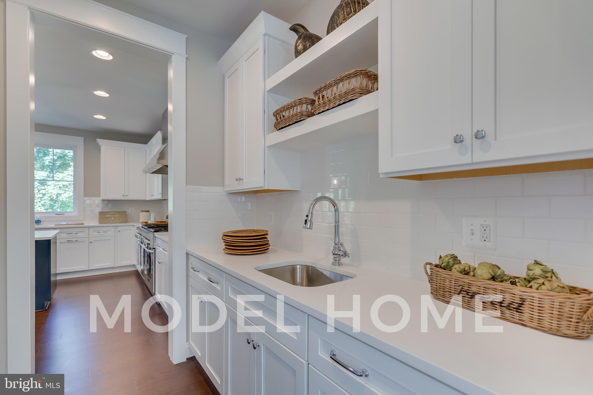 PIMMIT HILLS - Residential