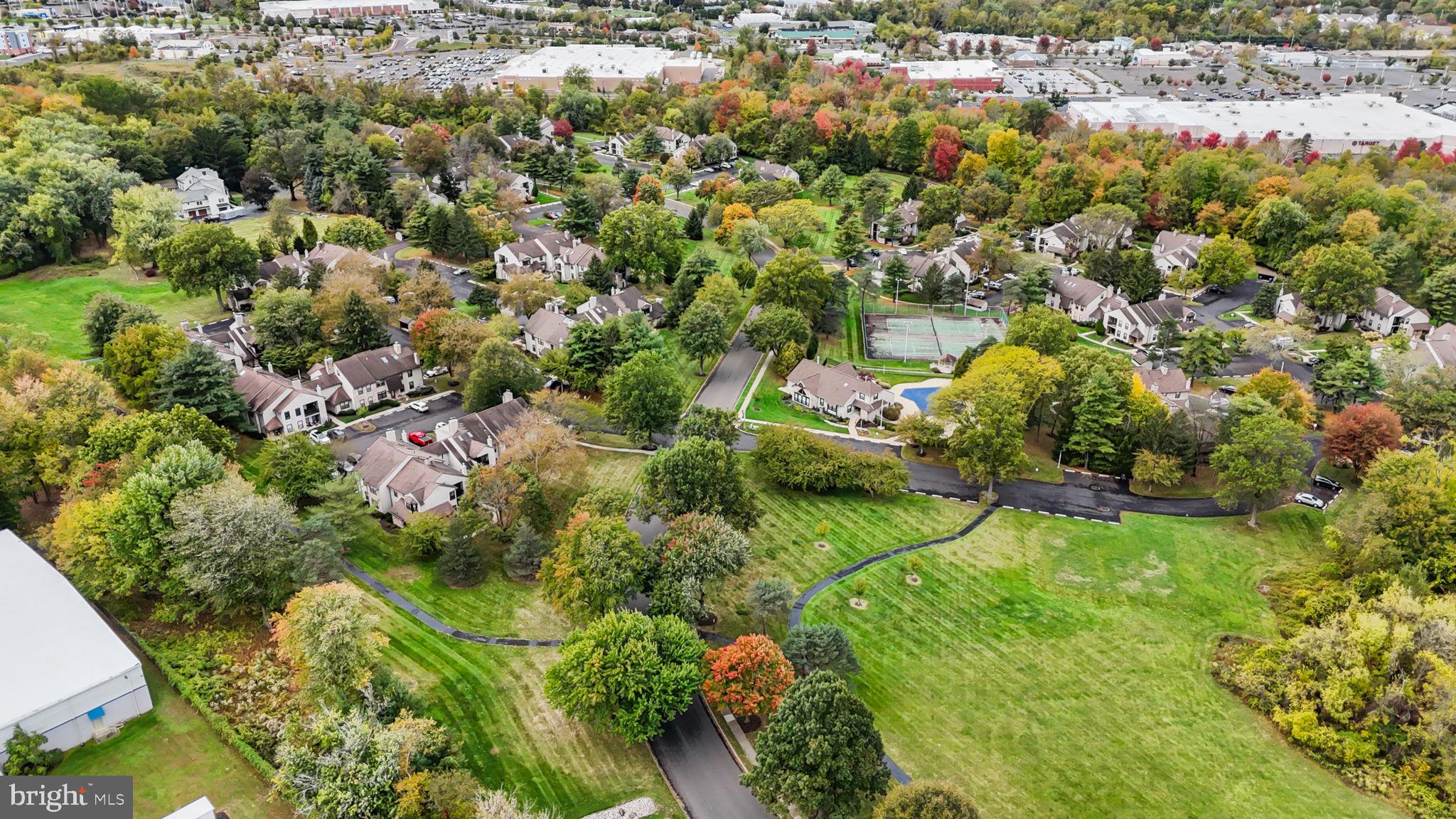 HAMPTON GREENS - Residential