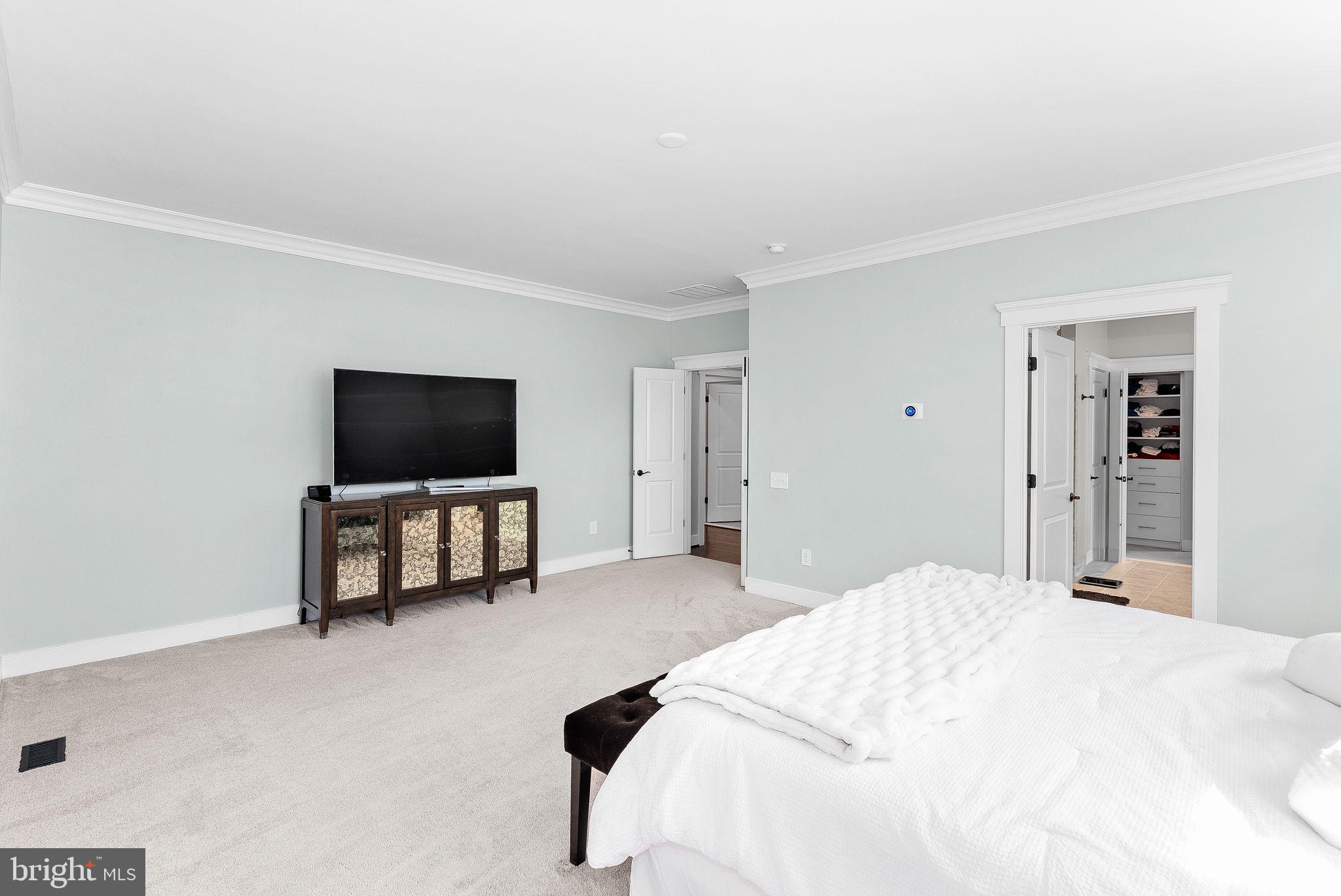 GROVE AT WILLOWSFORD - Residential