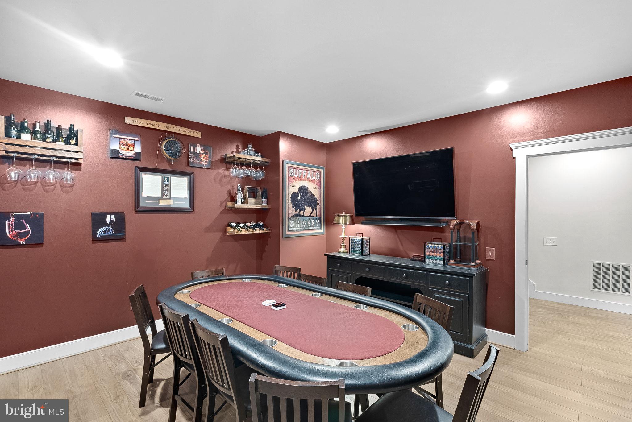 GROVE AT WILLOWSFORD - Residential