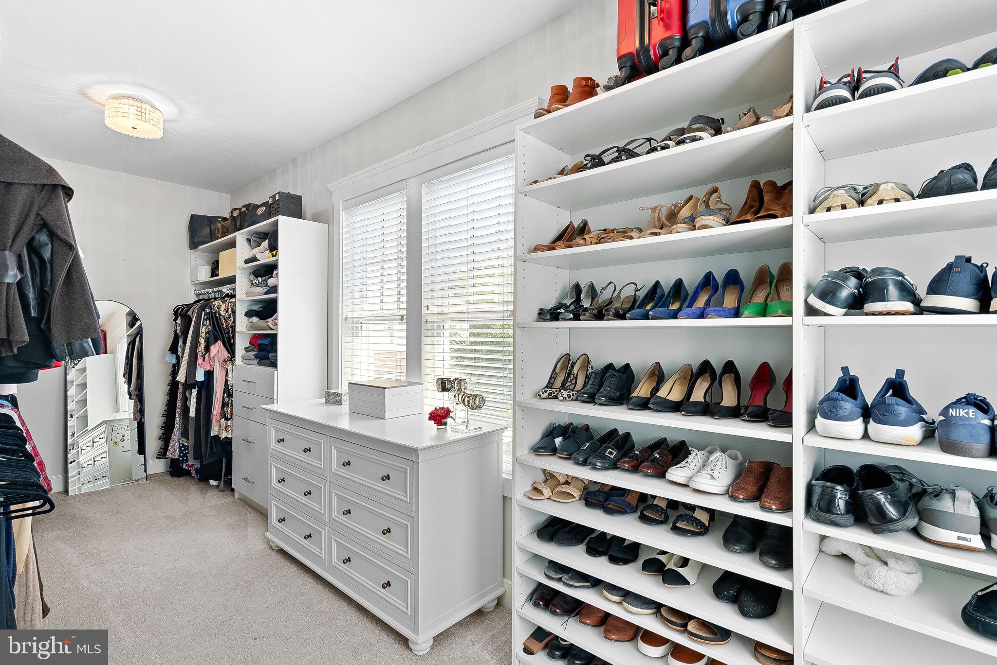 GROVE AT WILLOWSFORD - Residential