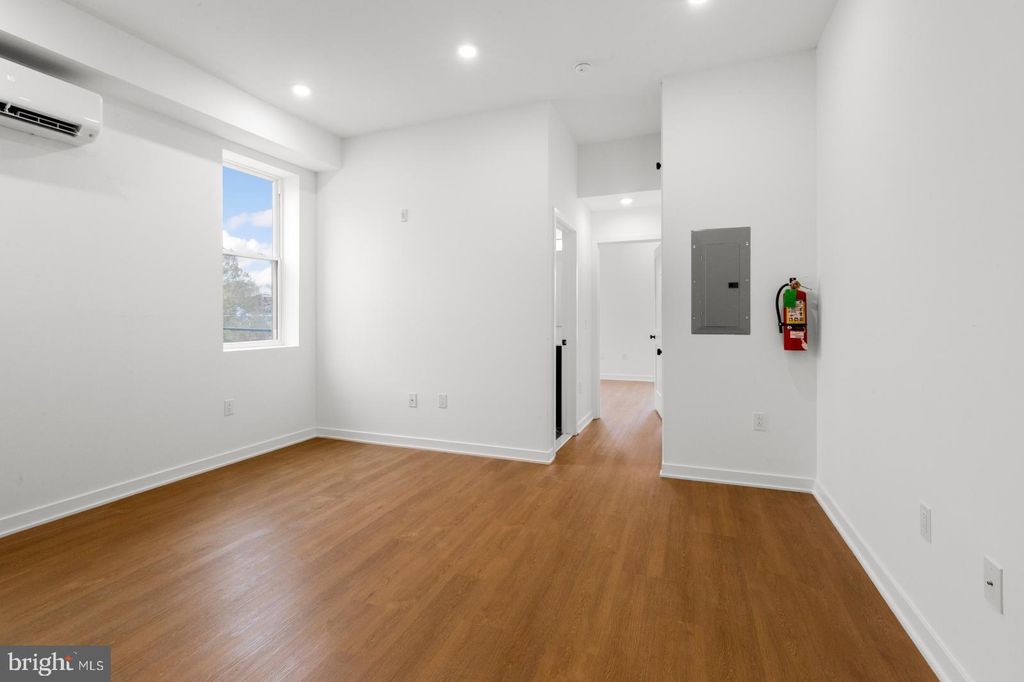 Photo of 1134 Pine Street #4, PHILADELPHIA, PA 19107 (MLS # PAPH2592500)