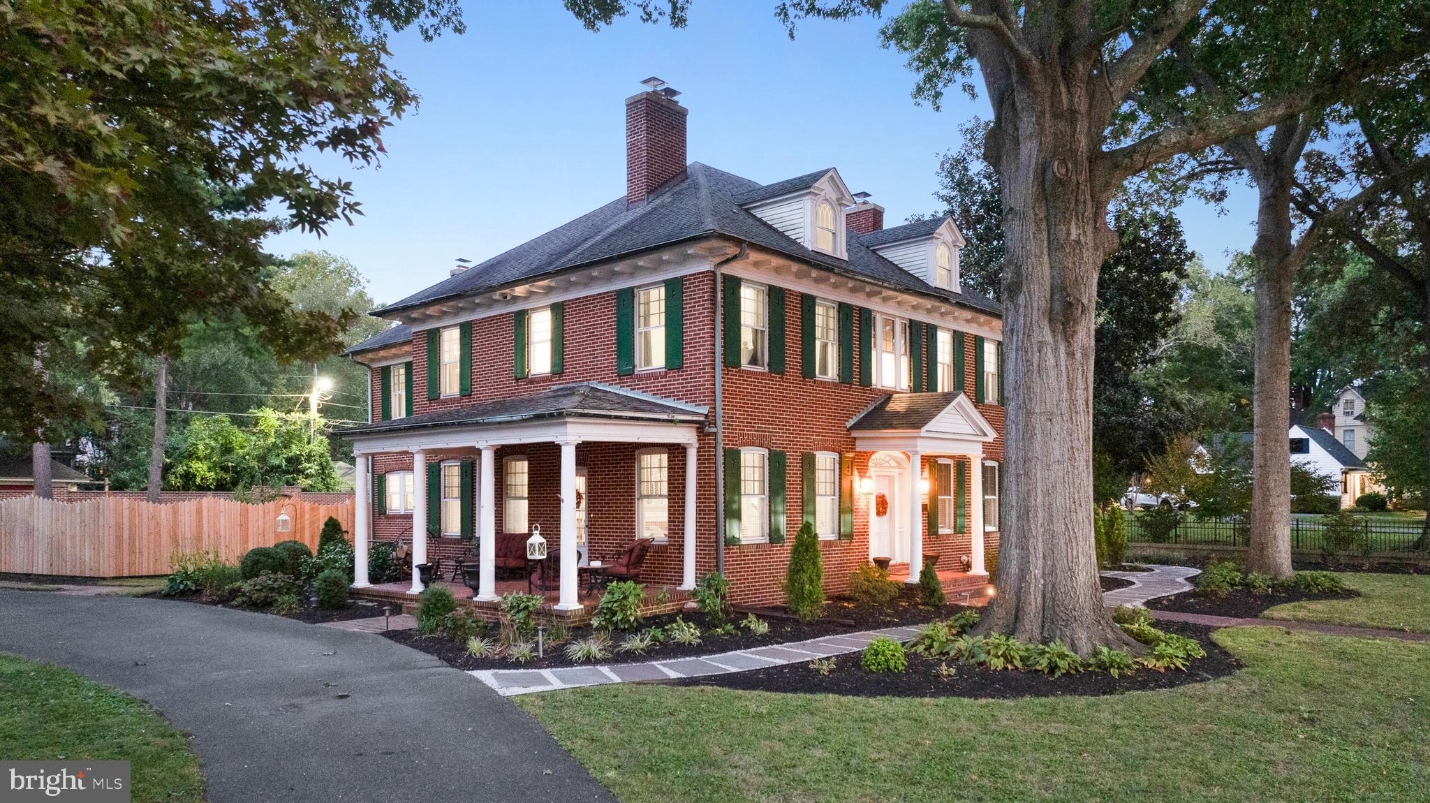 EASTON - Residential