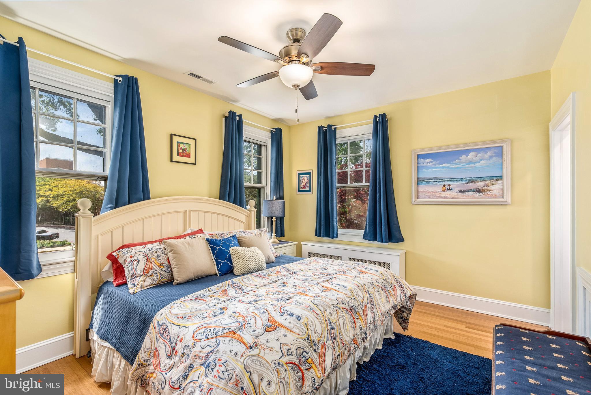 EASTON - Residential