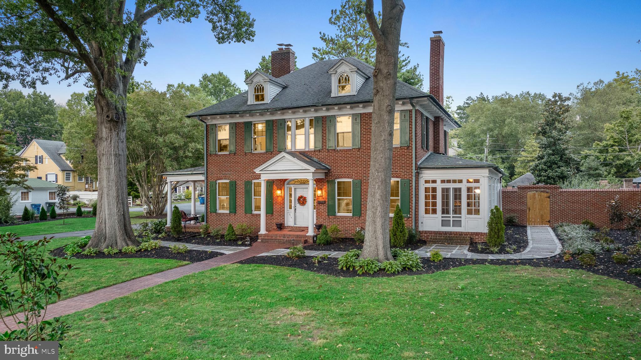 EASTON - Residential