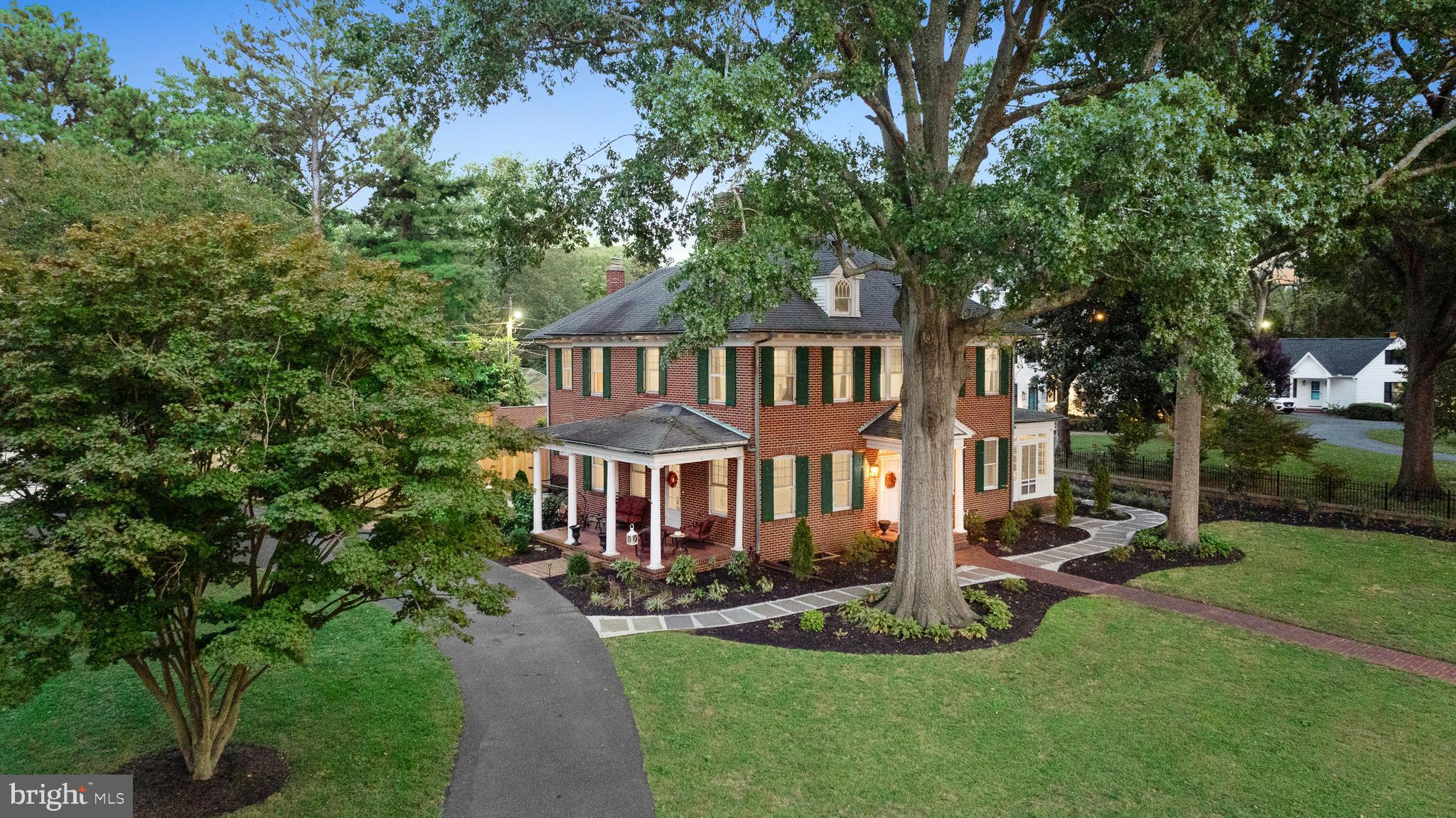 EASTON - Residential