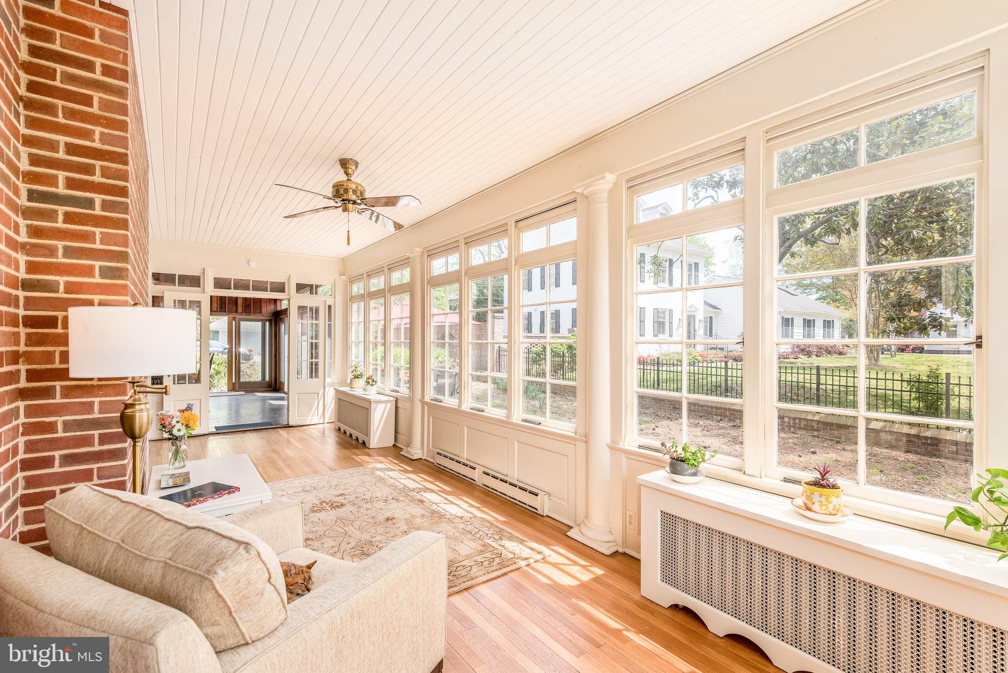 EASTON - Residential