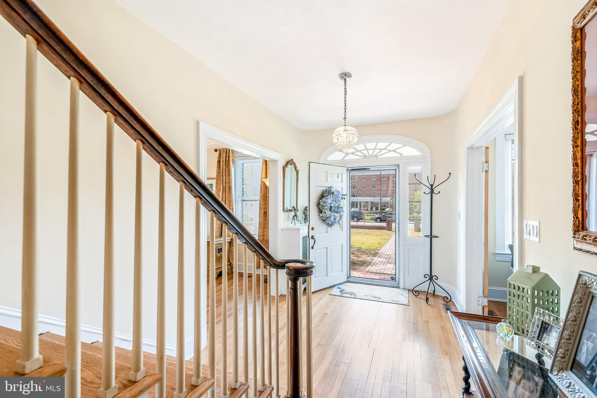 EASTON - Residential