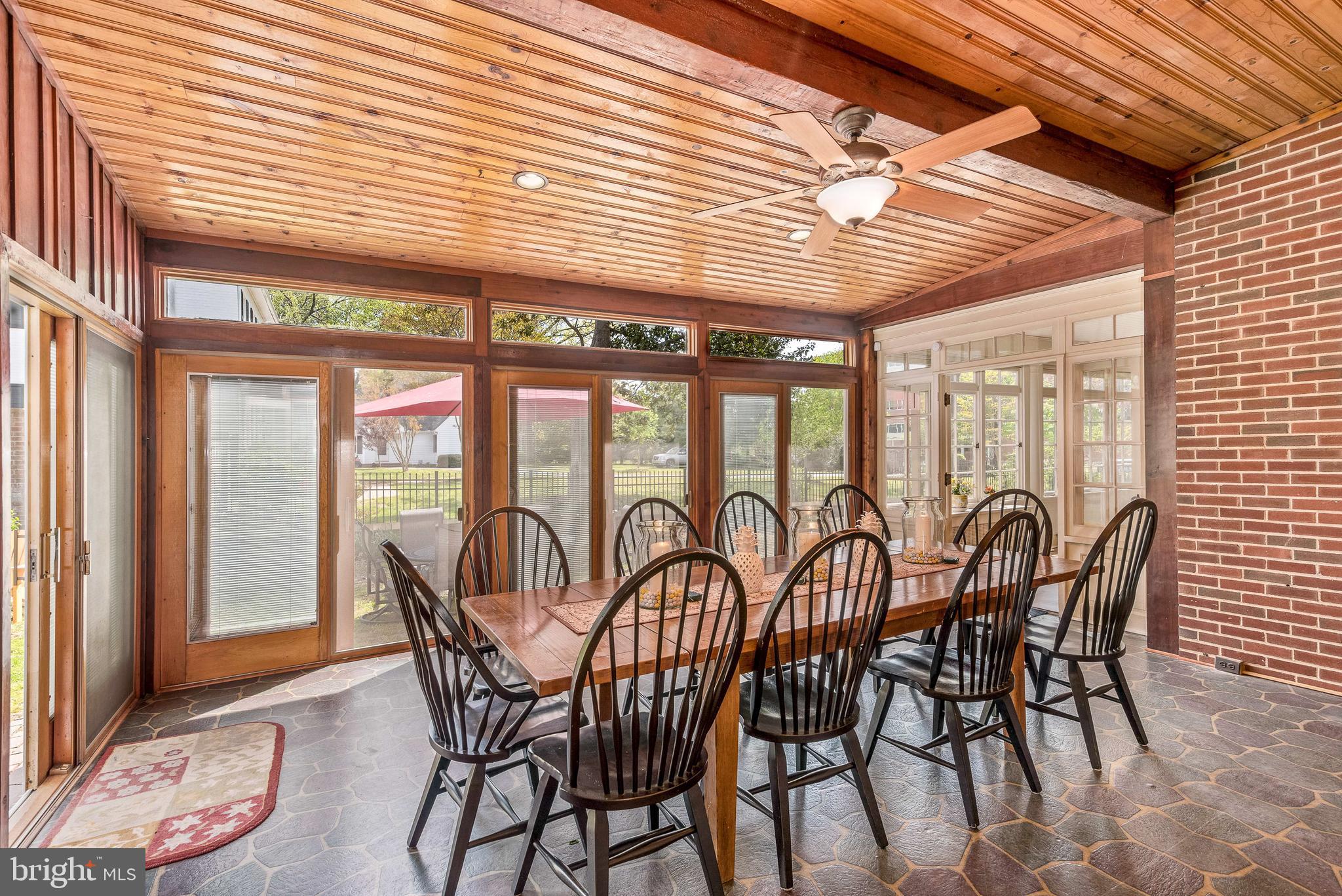 EASTON - Residential