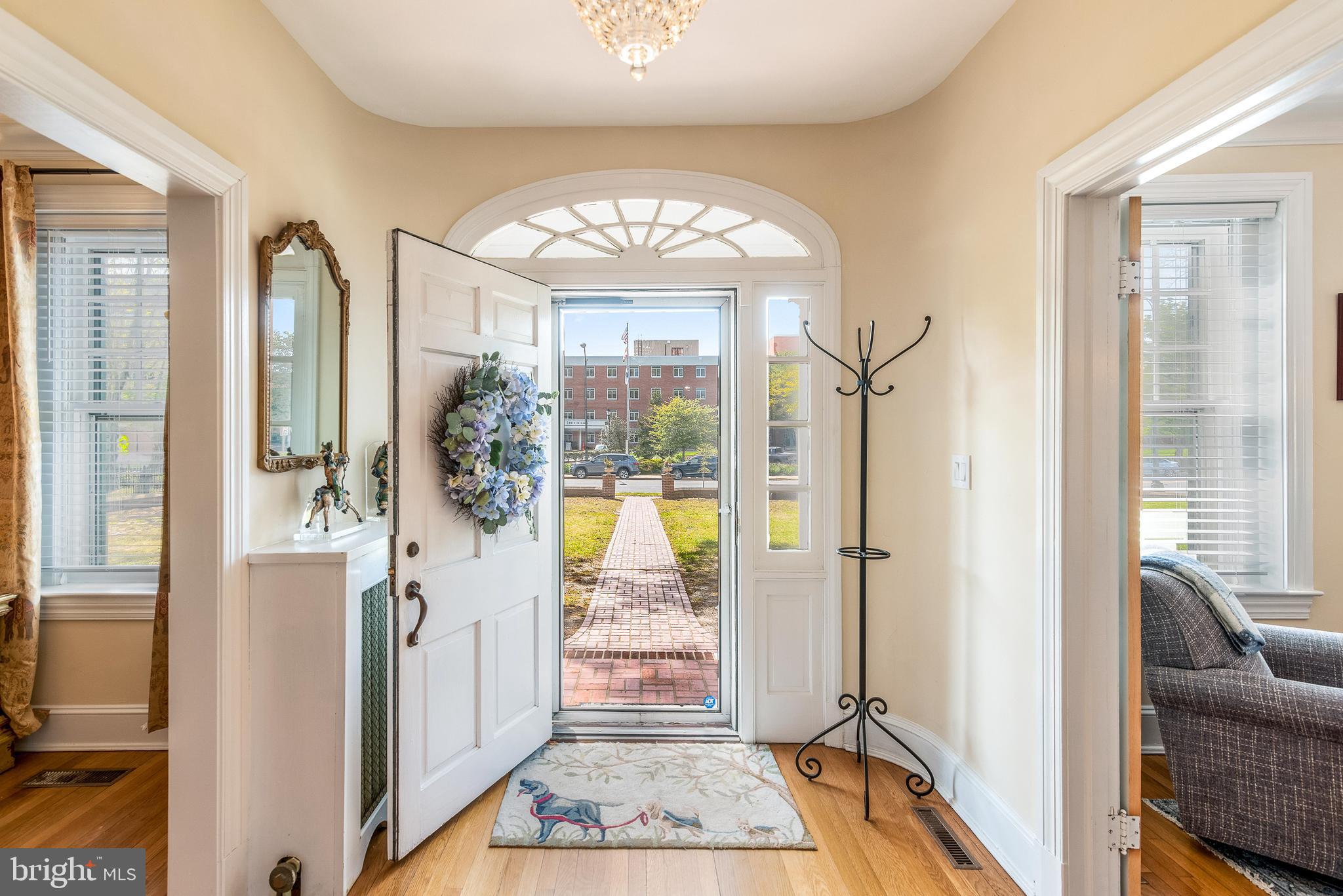 EASTON - Residential