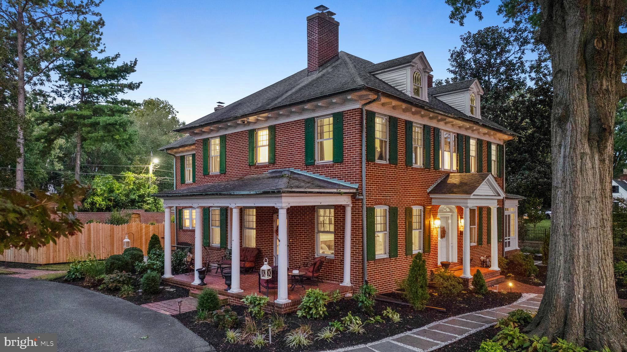 EASTON - Residential