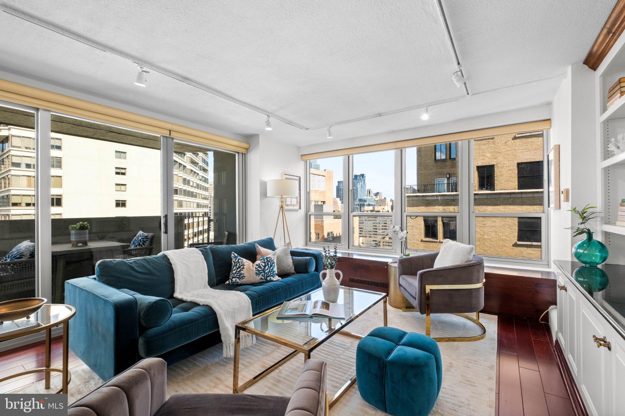 224-26 W RITTENHOUSE SQUARE 3016