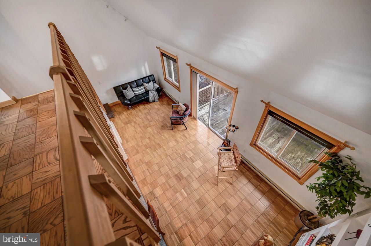 TOWAMENSING TRAIL - Residential