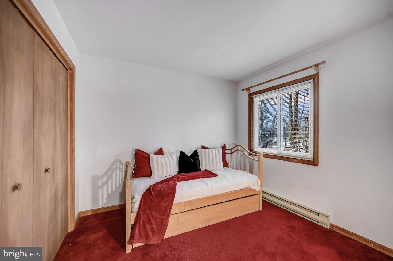 TOWAMENSING TRAIL - Residential