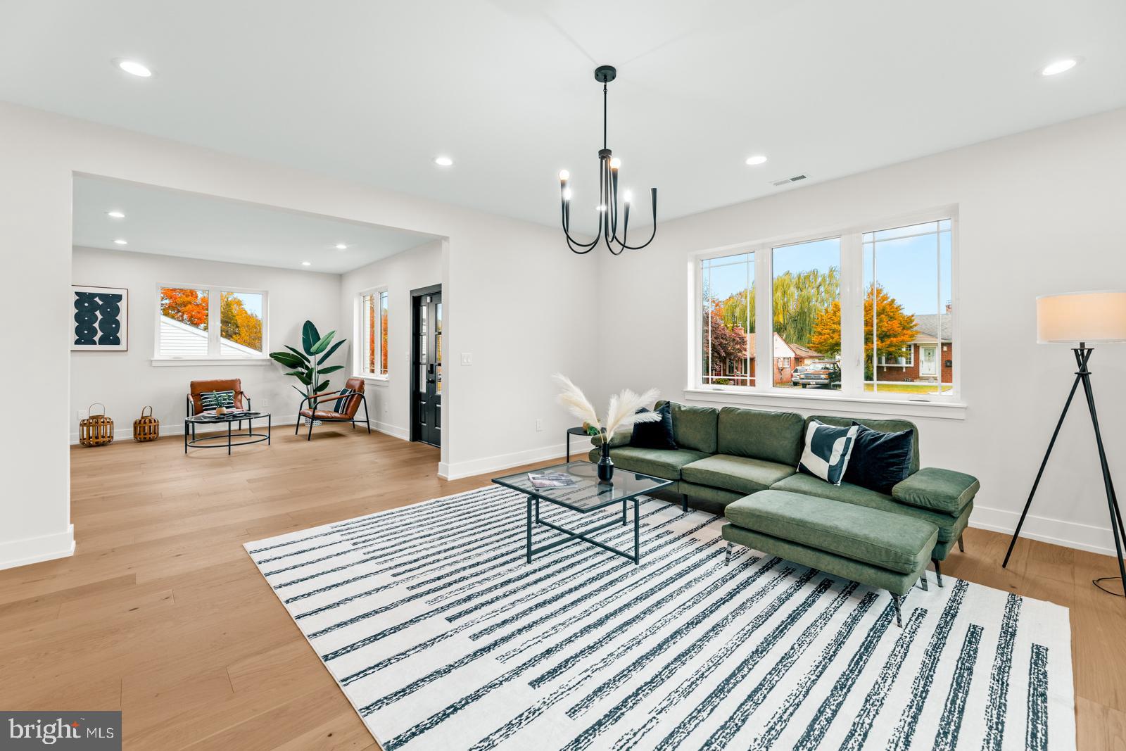 PINE VALLEY - Residential