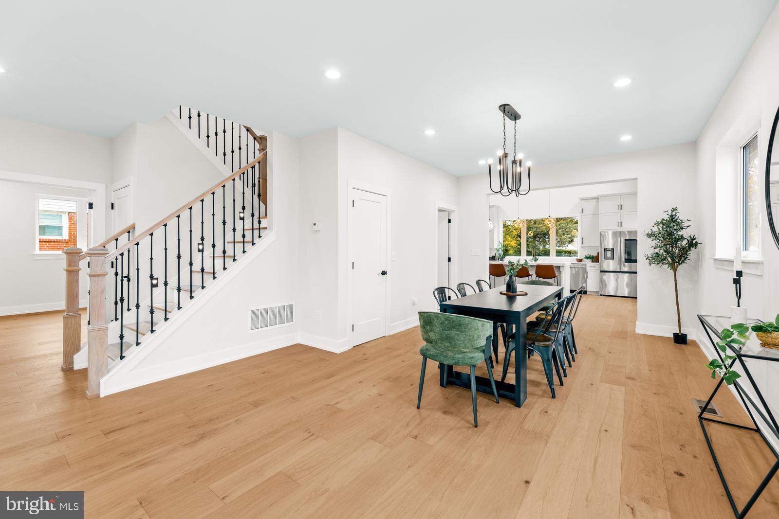 PINE VALLEY - Residential