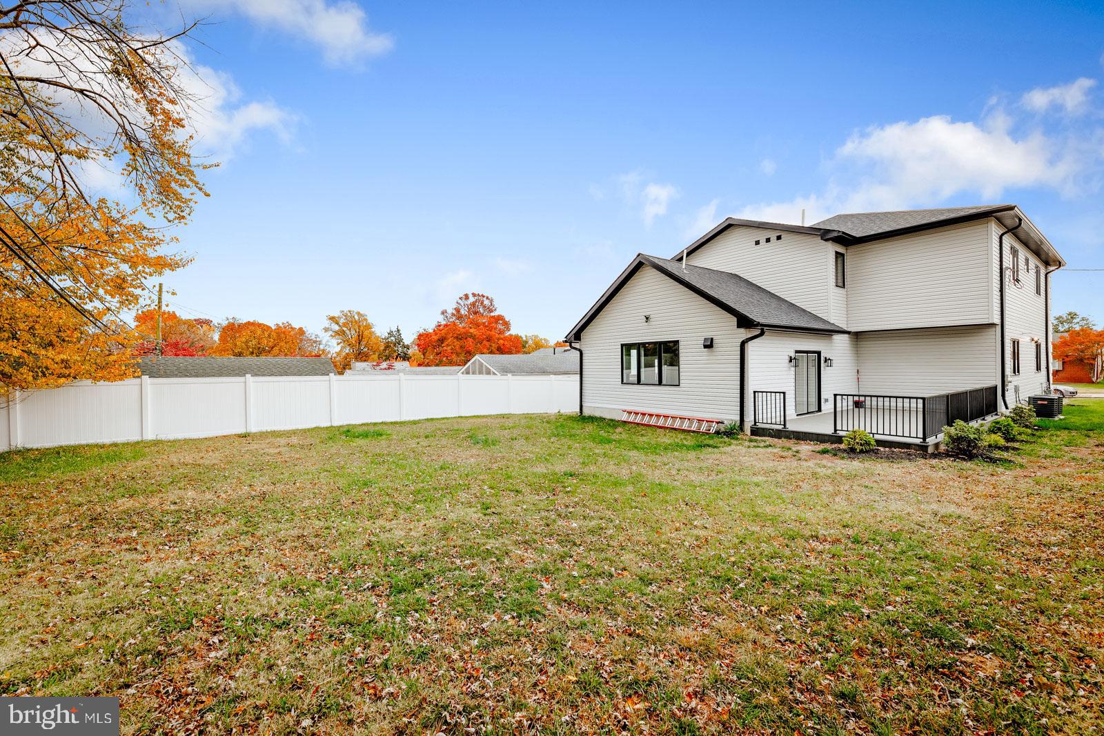 PINE VALLEY - Residential