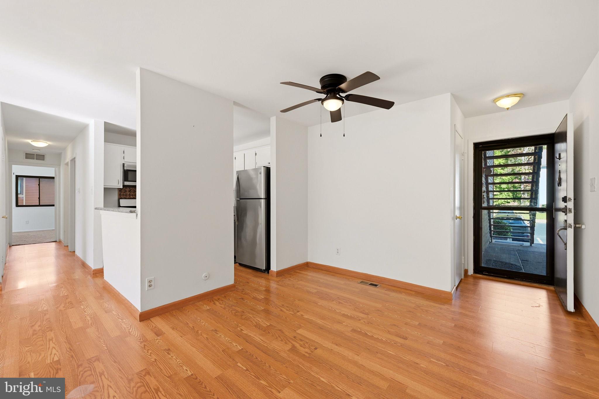 2103 WOODHOLLOW DRIVE