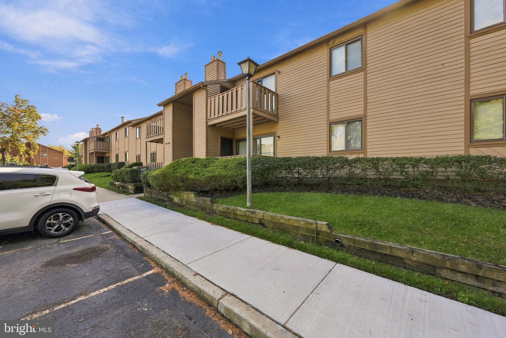 2103 WOODHOLLOW DRIVE