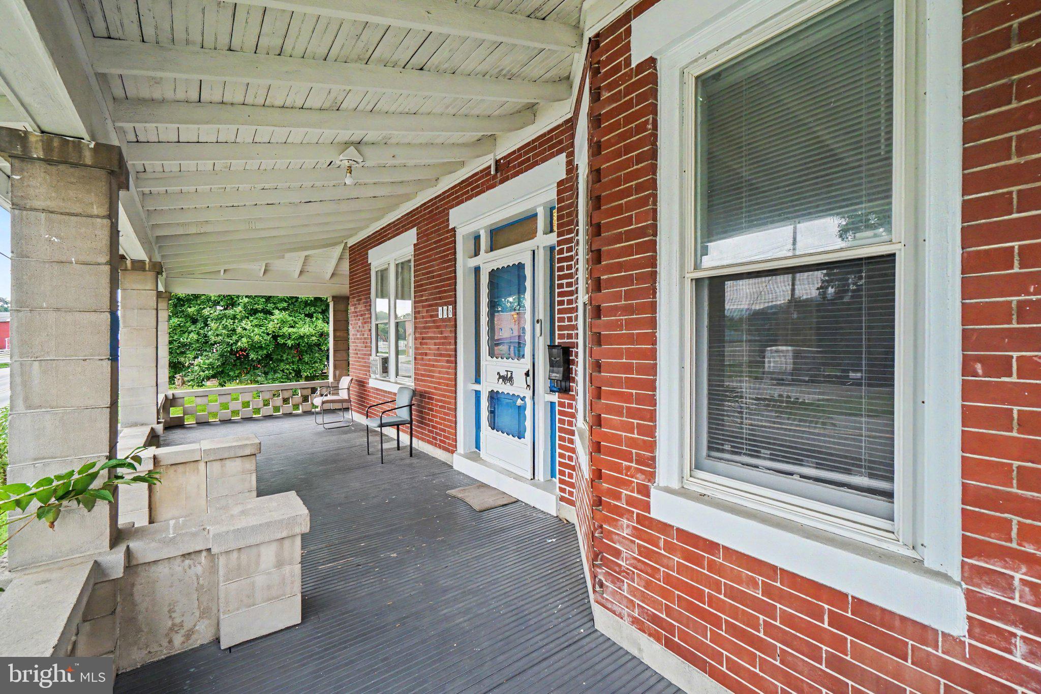 108 W W MAIN STREET