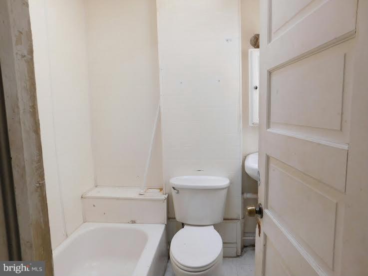 EAST BALTIMORE MIDWAY - Residential