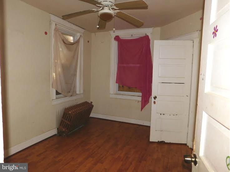 EAST BALTIMORE MIDWAY - Residential