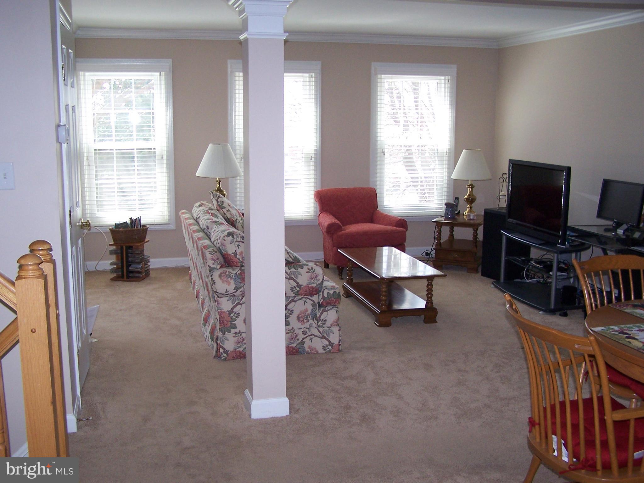 CENTRE RIDGE - Residential