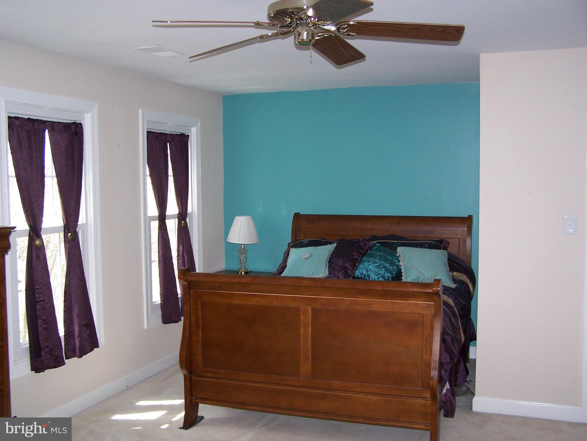 CENTRE RIDGE - Residential