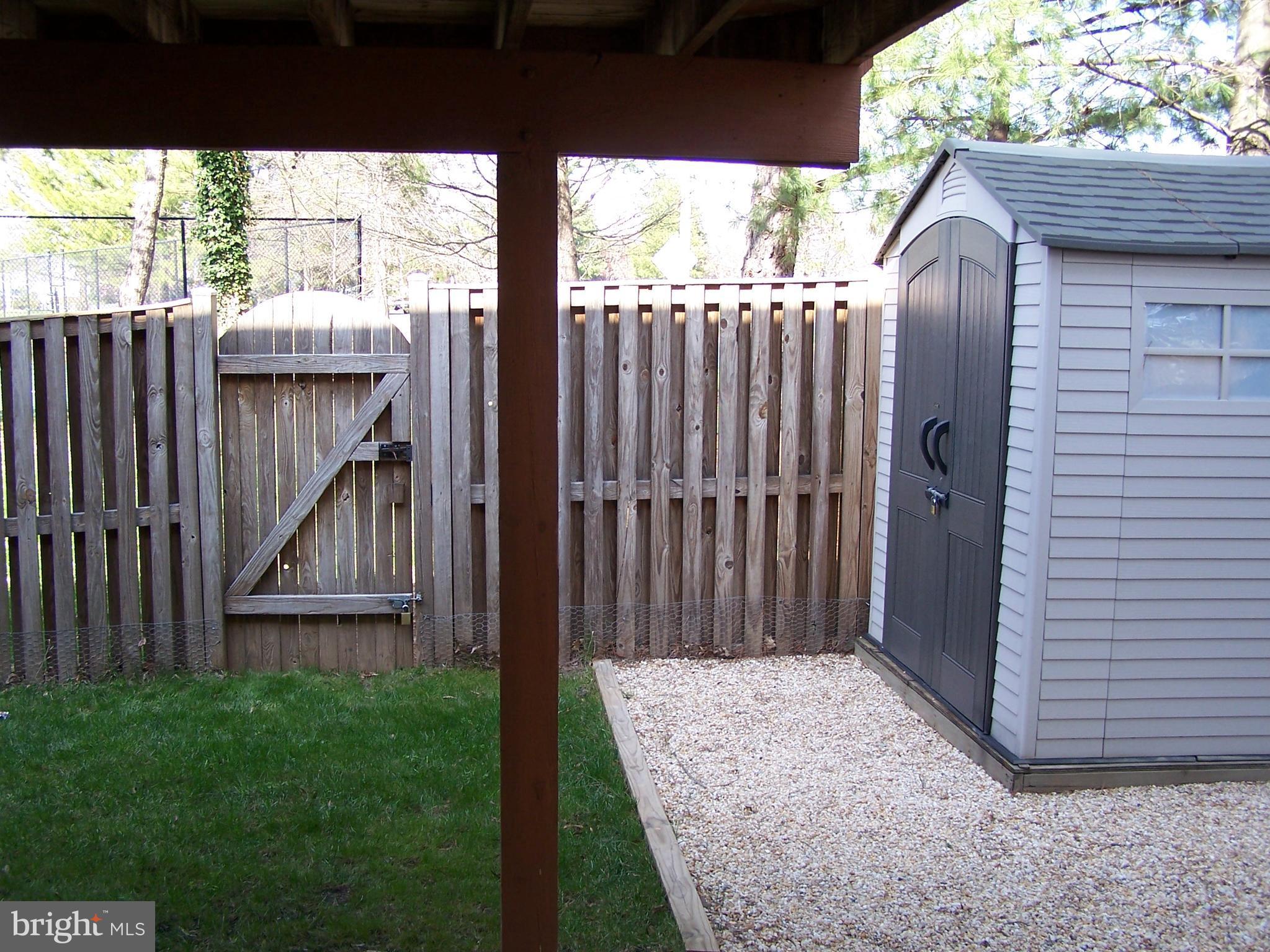 CENTRE RIDGE - Residential