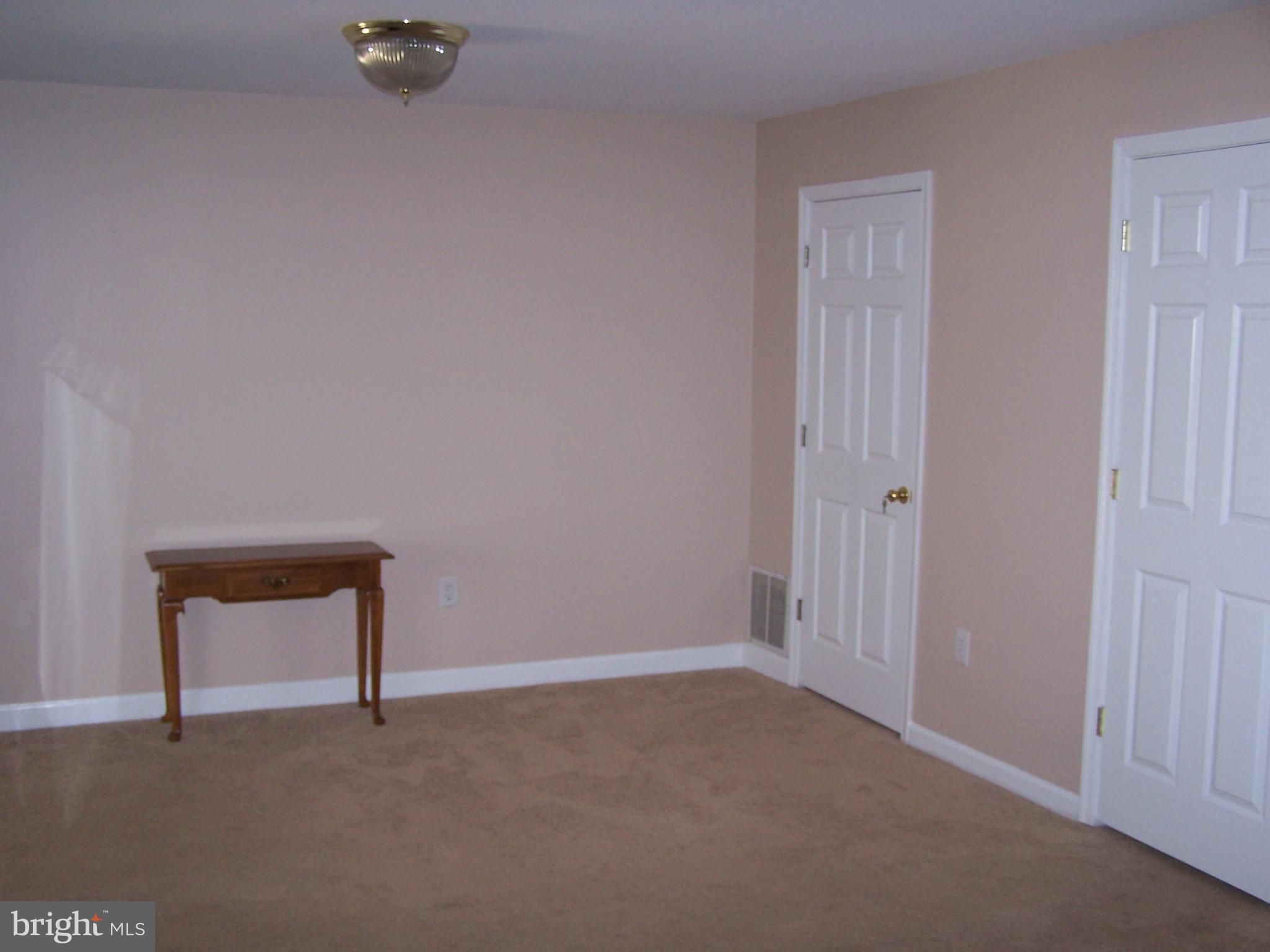 CENTRE RIDGE - Residential