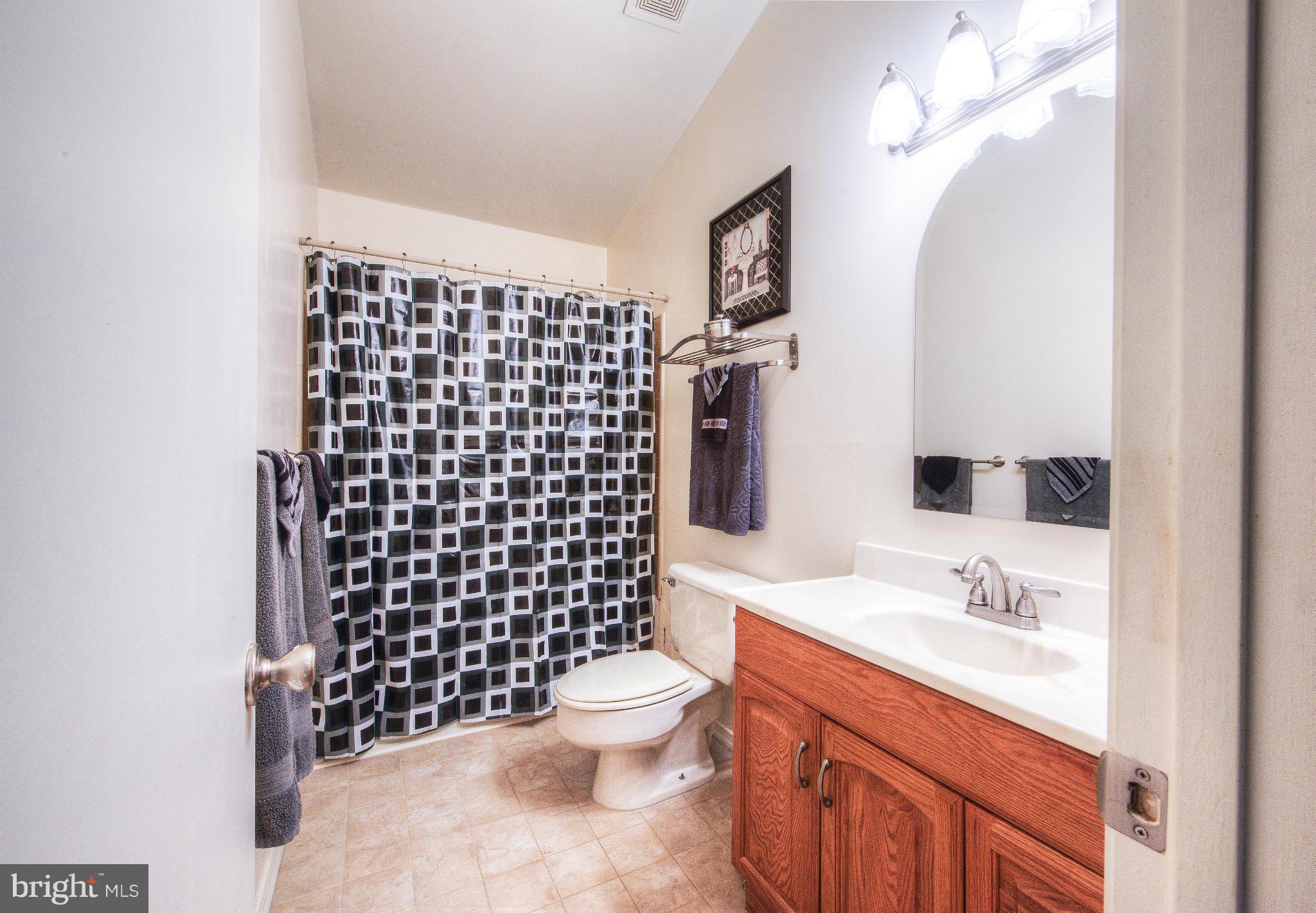 STONEHOUSE WOODED ESTATES - Residential