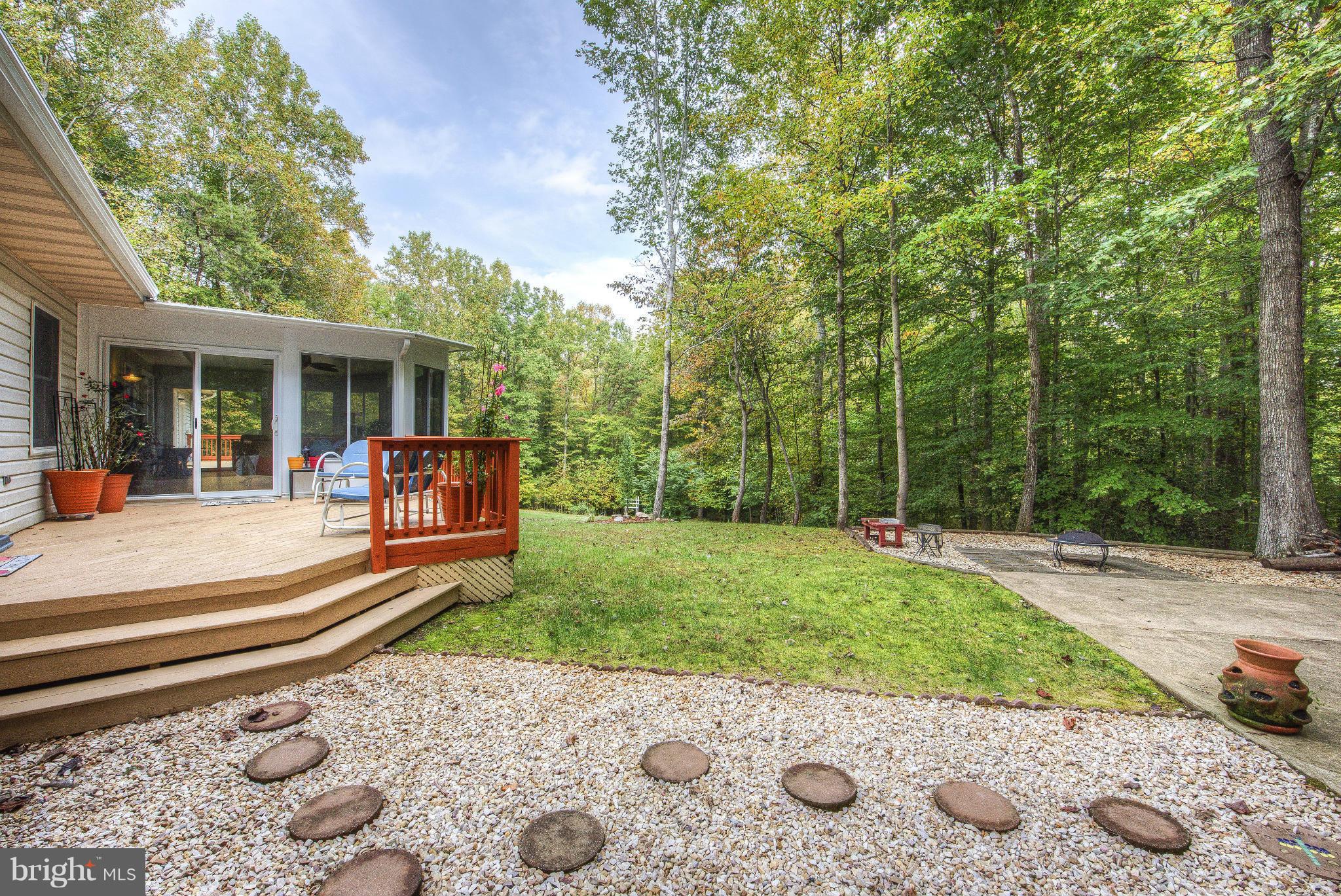 STONEHOUSE WOODED ESTATES - Residential