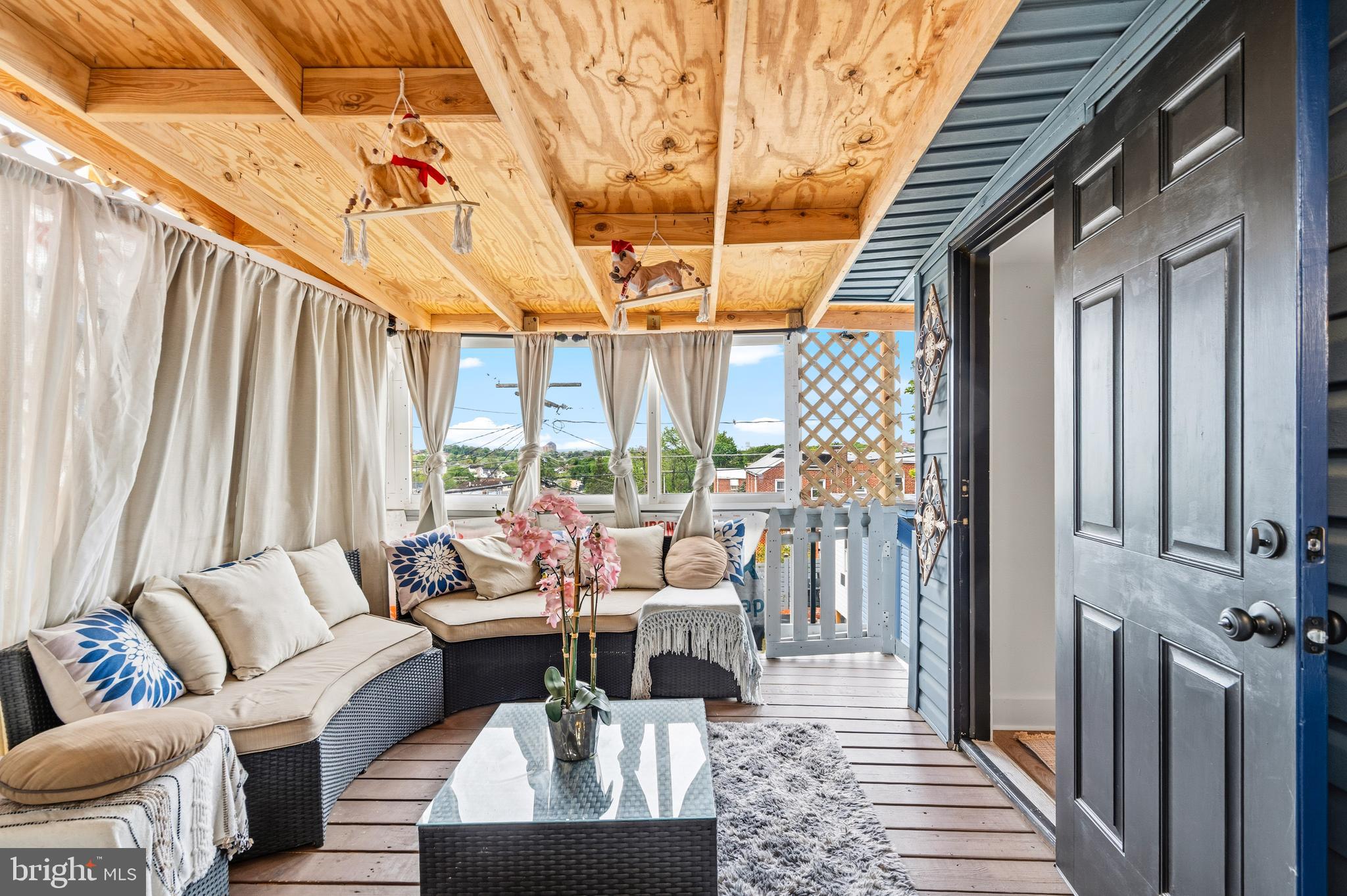 HARBOR VIEW - Residential