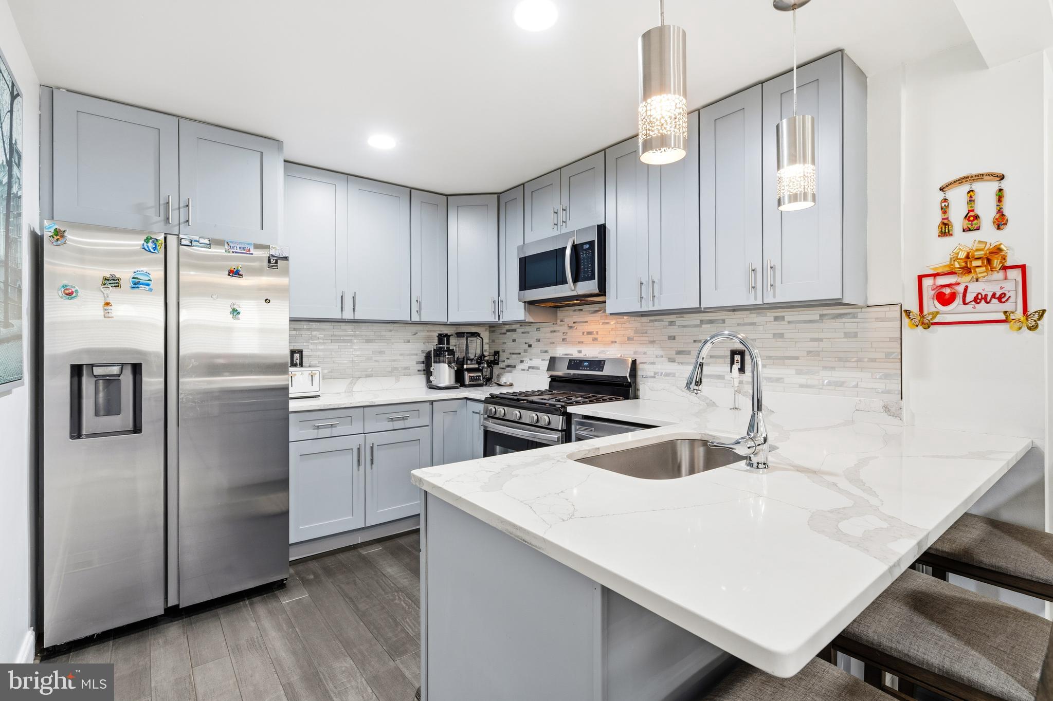 HARBOR VIEW - Residential