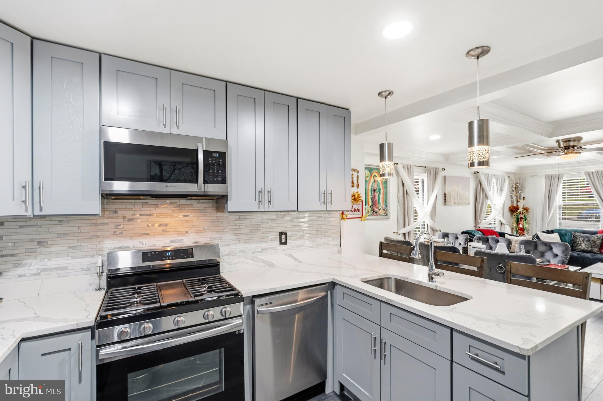 HARBOR VIEW - Residential