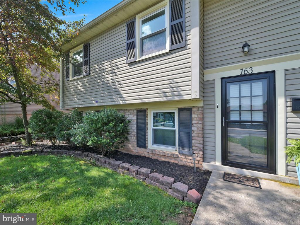 Photo of 163 Irene Avenue, EPHRATA, PA 17522 (MLS # PALA2072700)