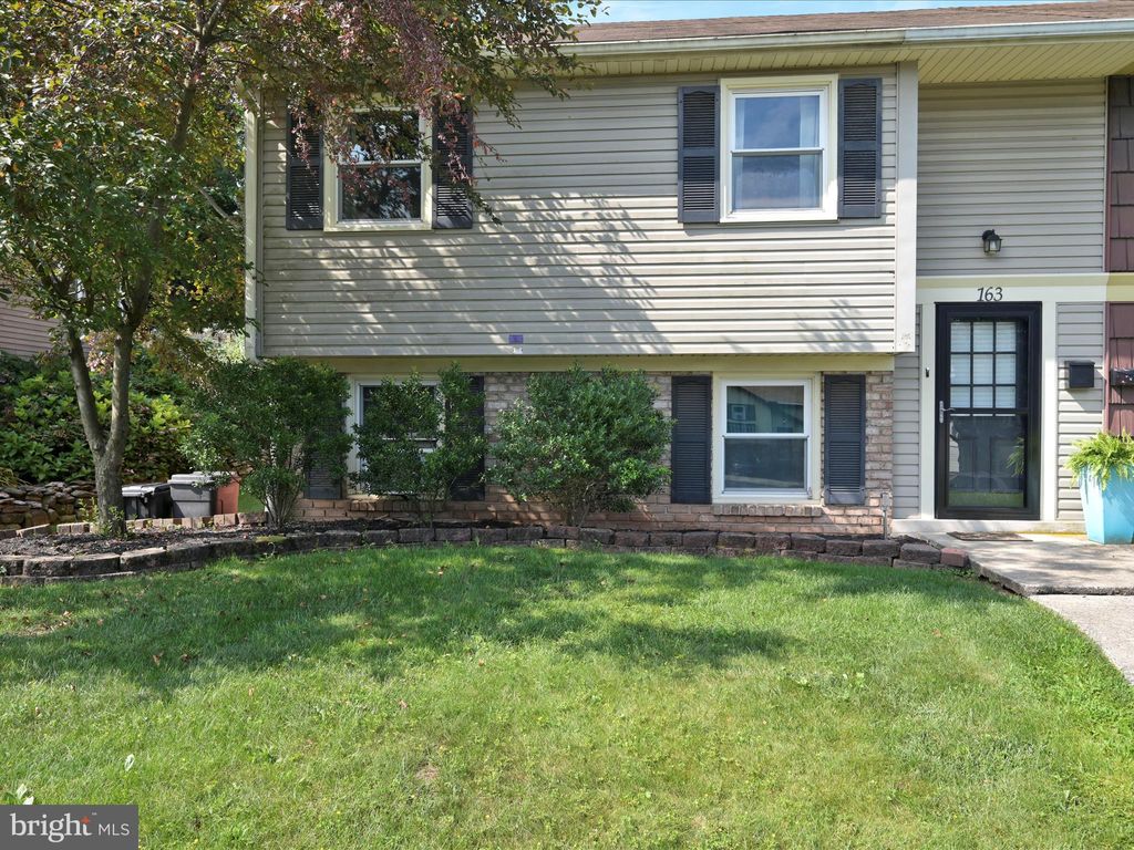 Photo of 163 Irene Avenue, EPHRATA, PA 17522 (MLS # PALA2072700)