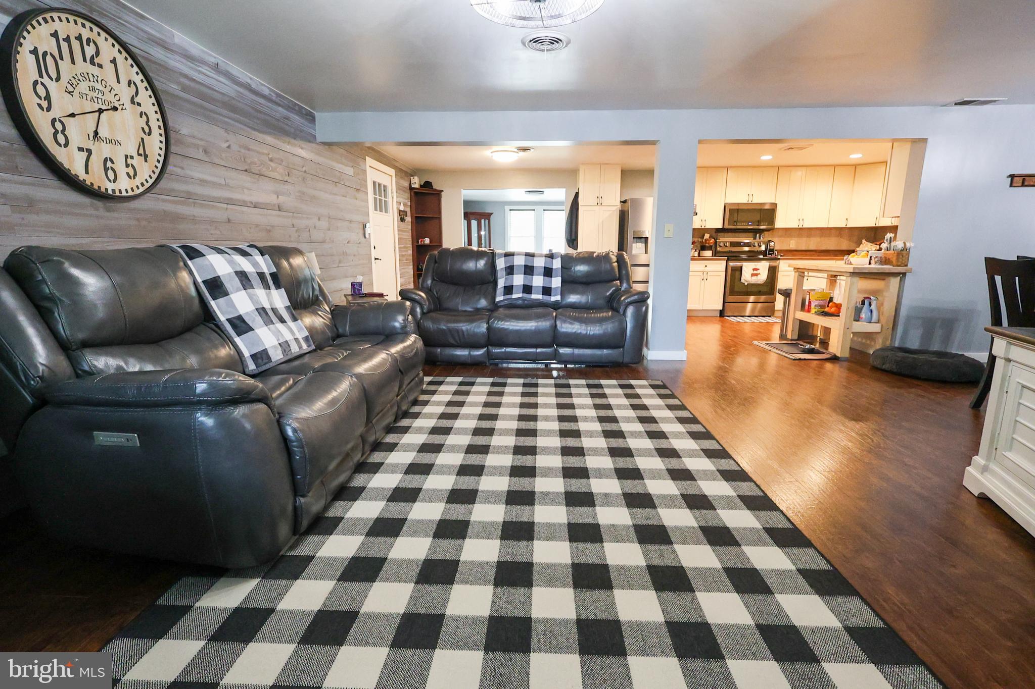 MARTINSBURG - Residential