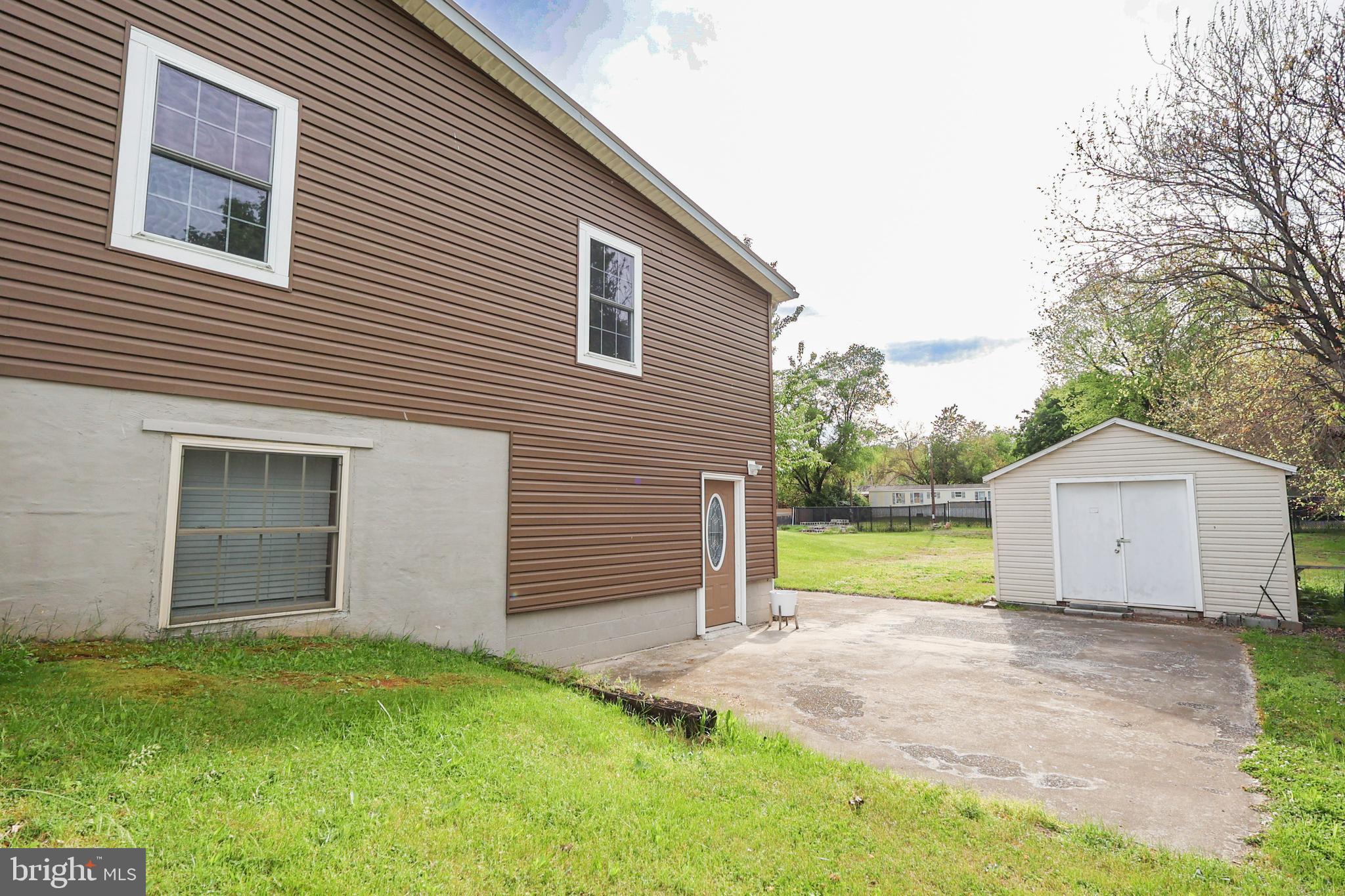 MARTINSBURG - Residential