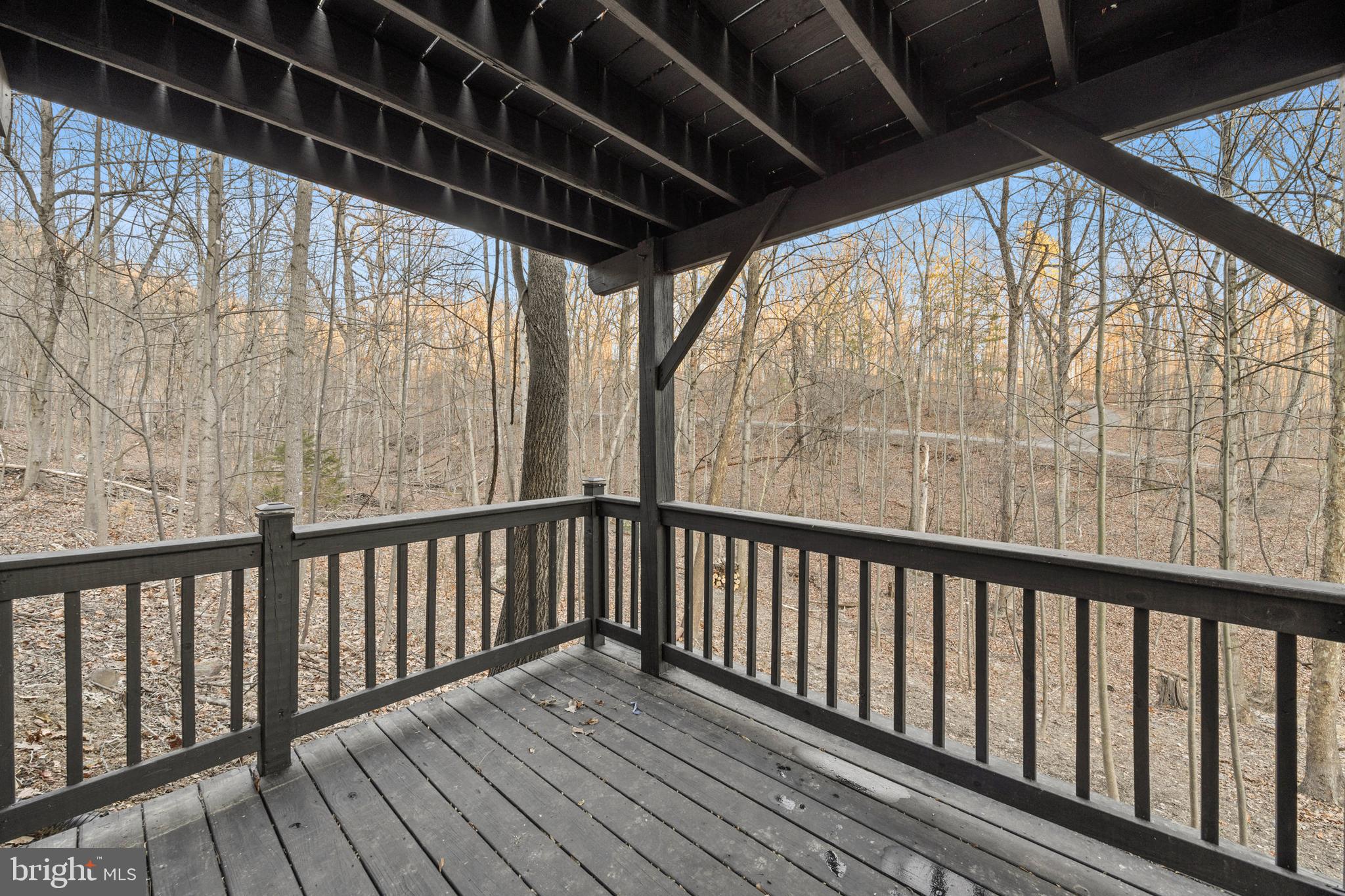 APPLE MT LAKE WEST - Residential