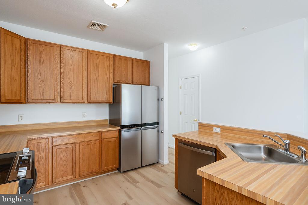 BAILEY SPRINGS VILLAS - Residential