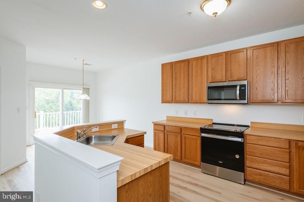 BAILEY SPRINGS VILLAS - Residential