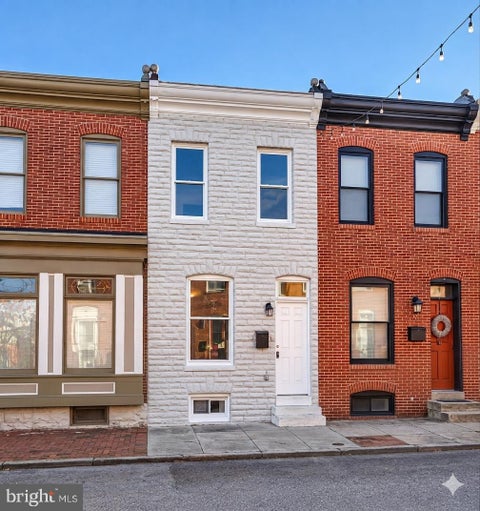 Townhouse For Rent - 37 N Curley Street<br/> BALTIMORE, MD 21224