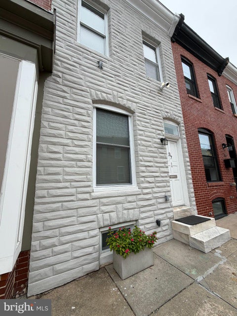Townhouse For Rent - 37 N Curley Street<br/> Baltimore City County, BALTIMORE, MD 21224