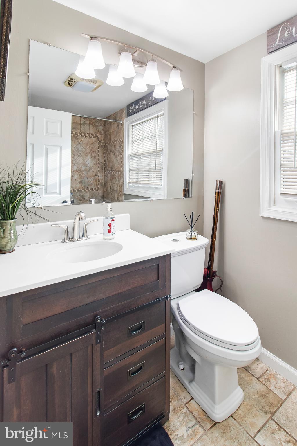 MEADOWBROOK - Residential