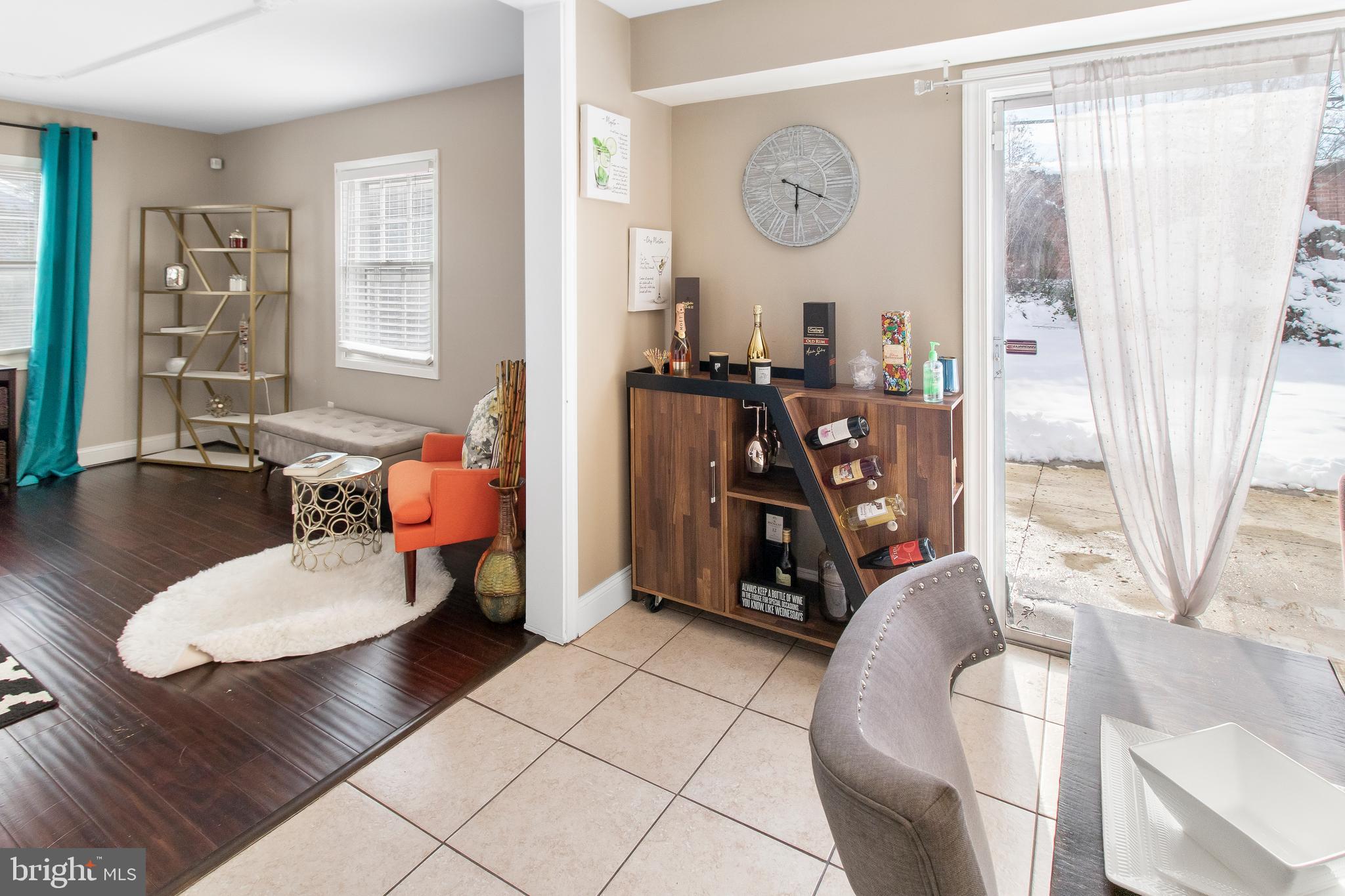 MEADOWBROOK - Residential