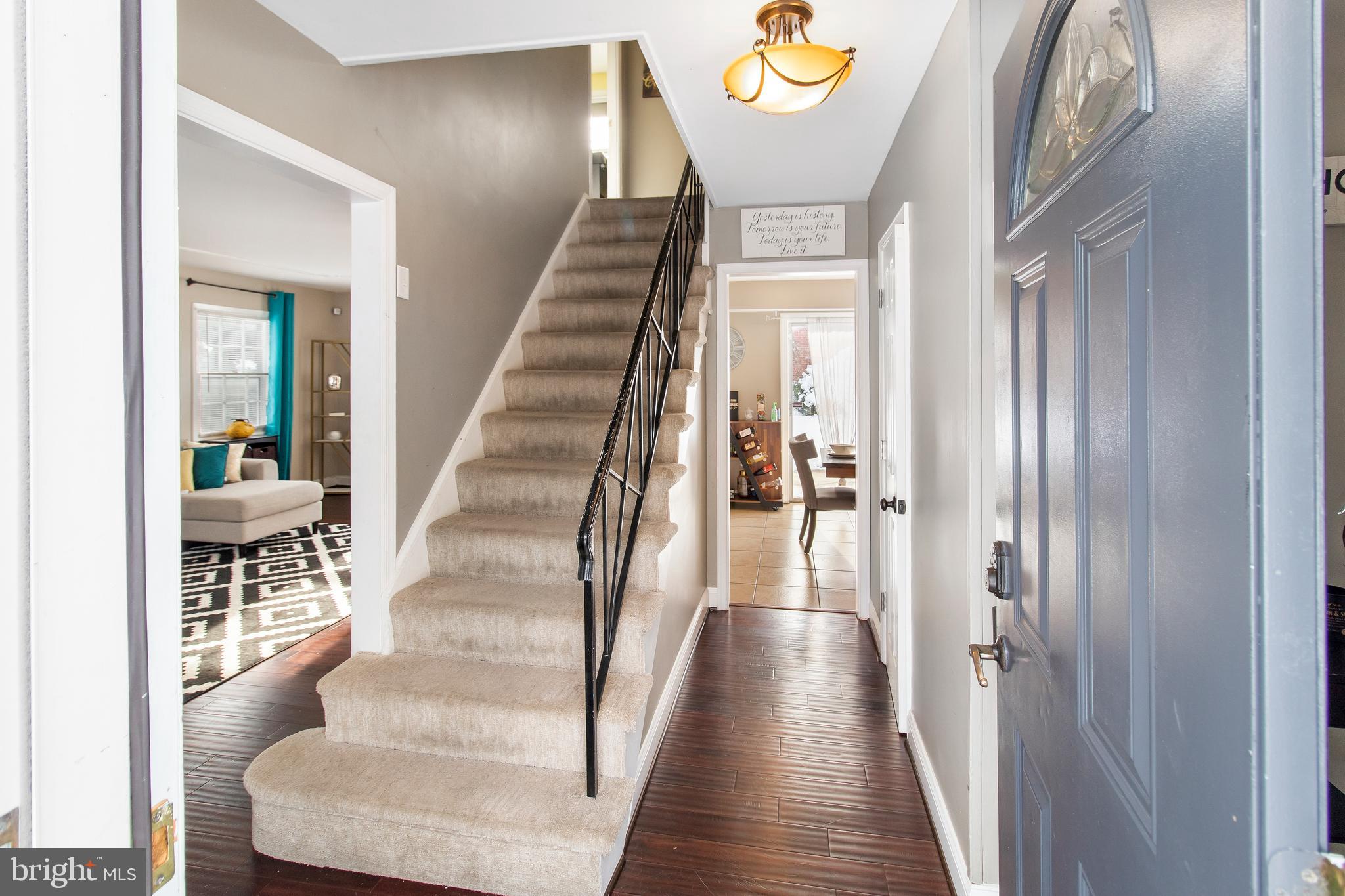 MEADOWBROOK - Residential