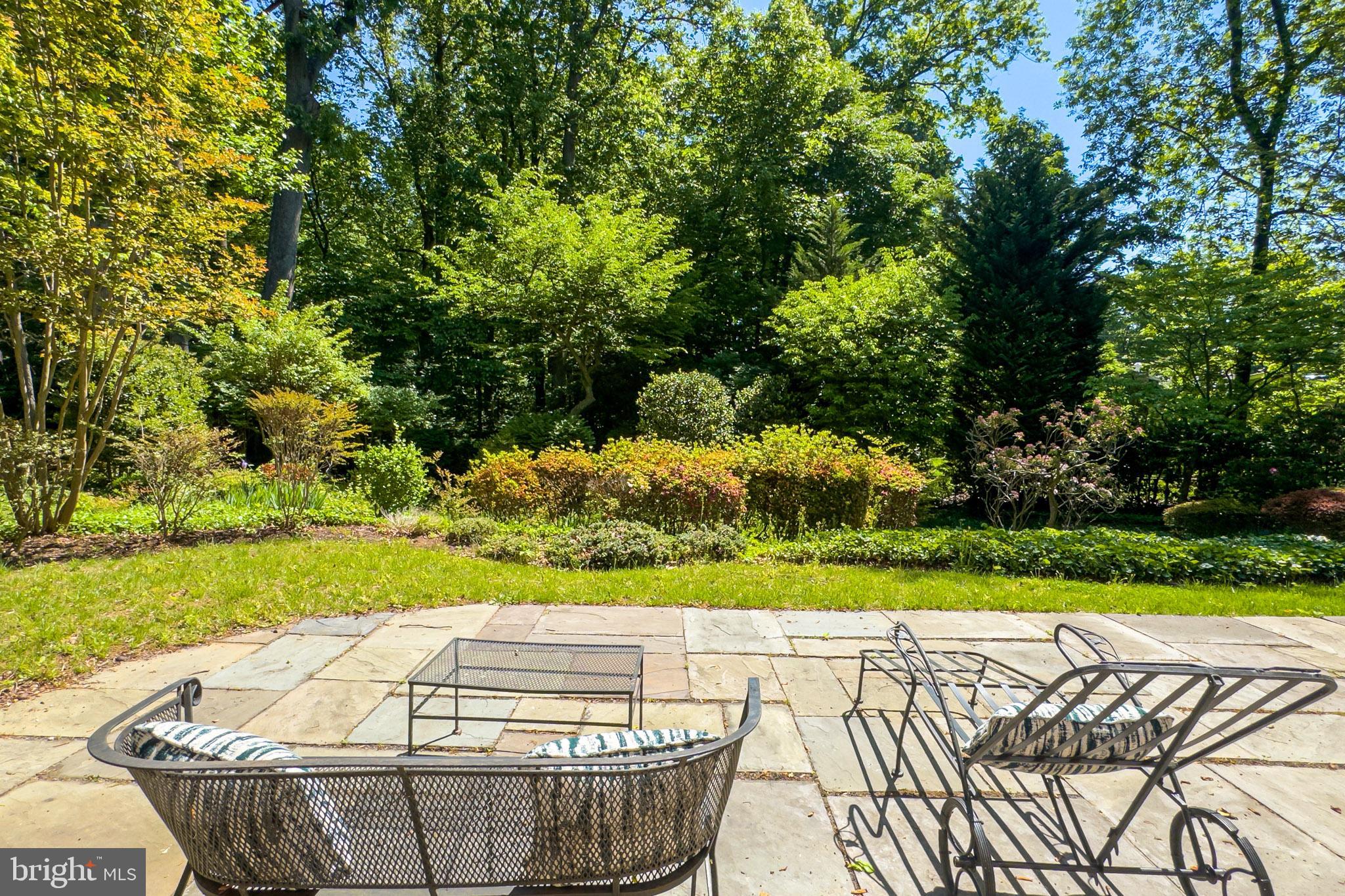 SLEEPY HOLLOW WOODS - Residential