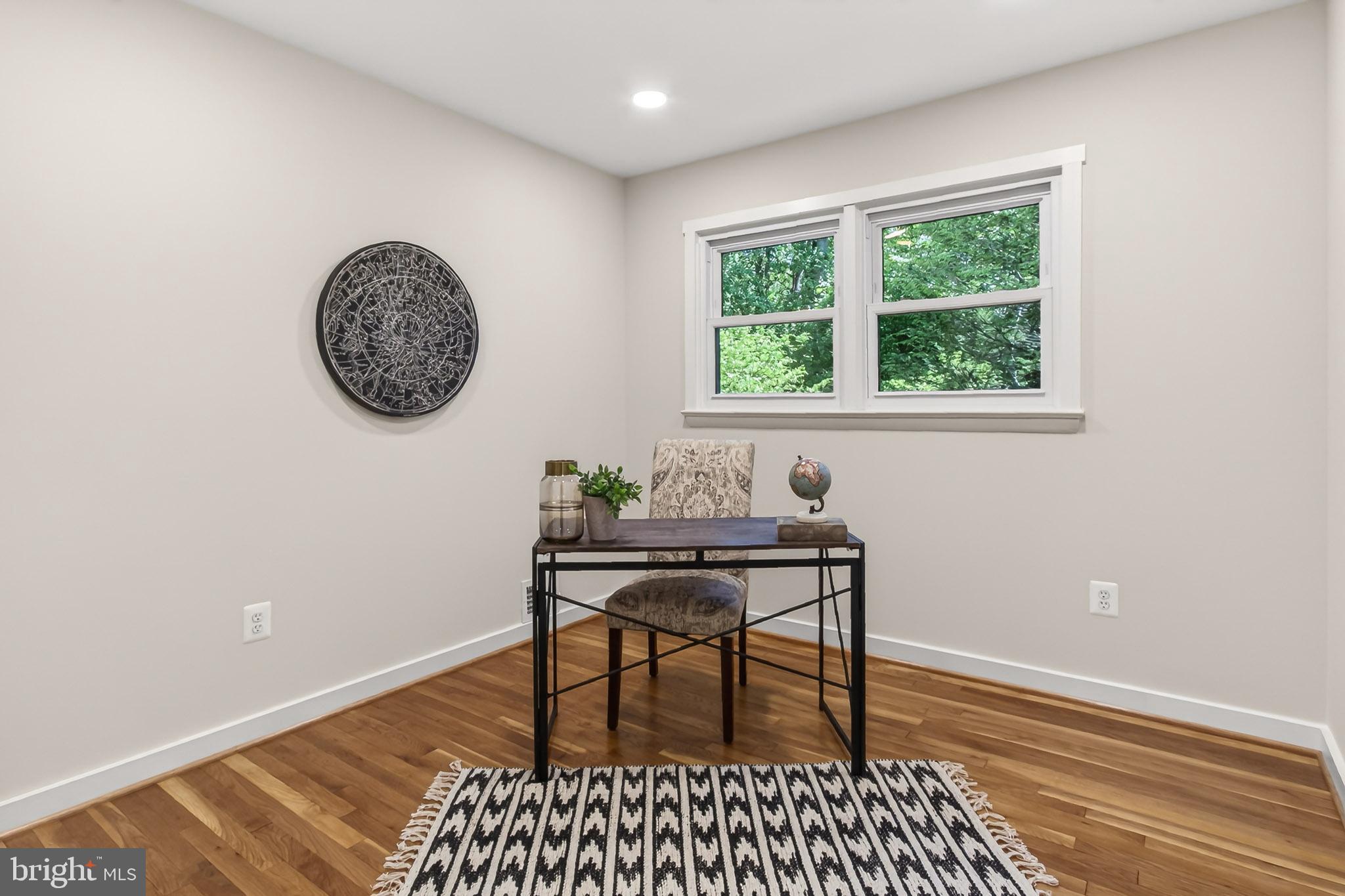 SLEEPY HOLLOW WOODS - Residential