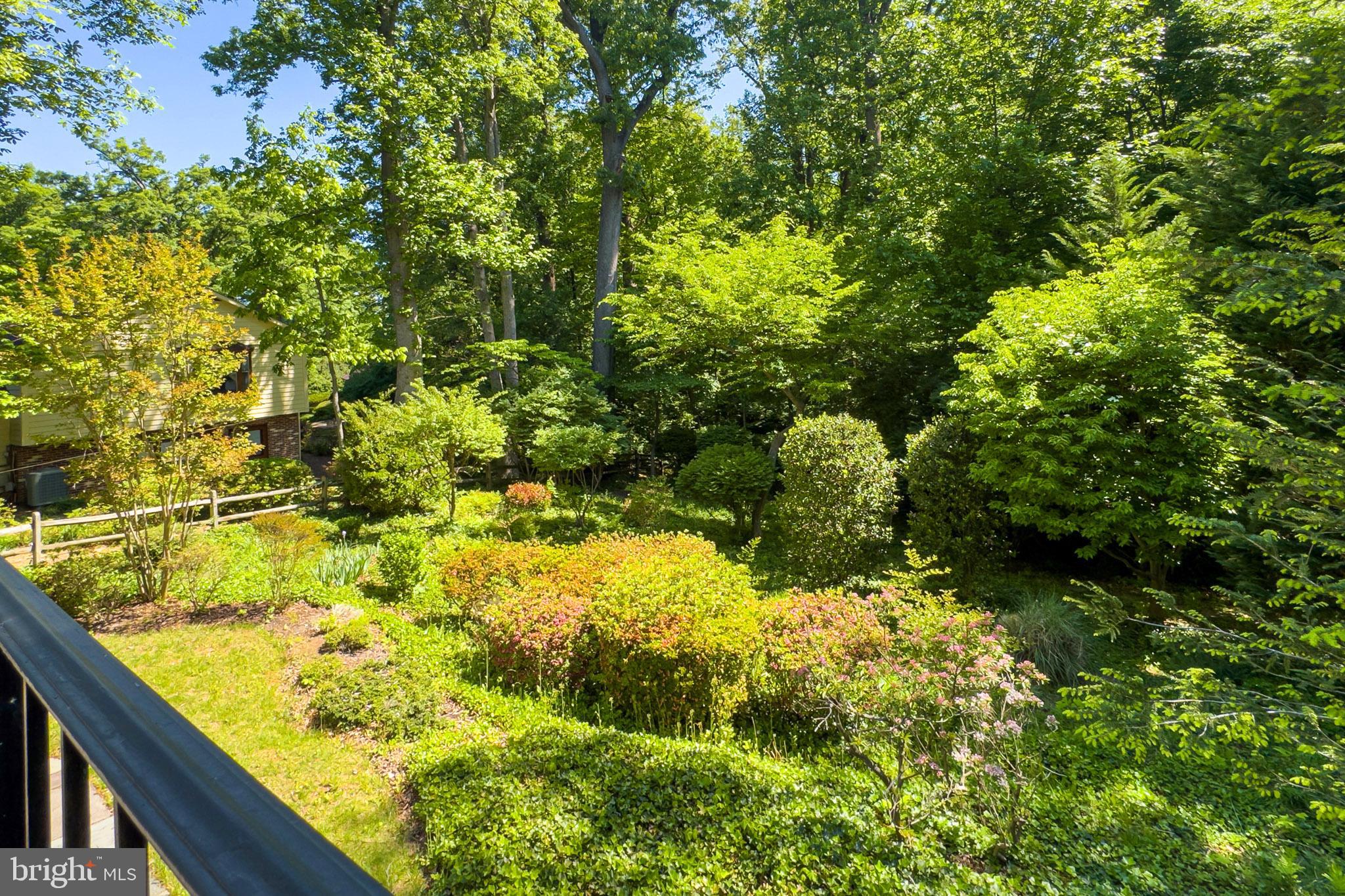 SLEEPY HOLLOW WOODS - Residential